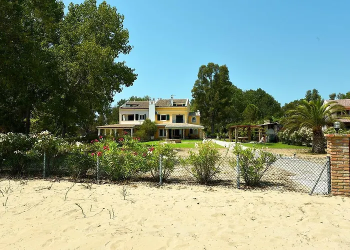 Tatil Evi Antonia Beachfront