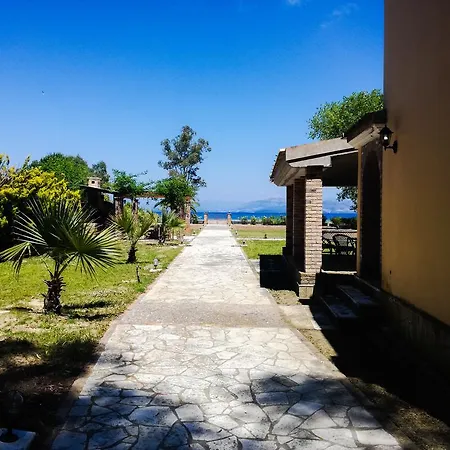 Antonia Beachfront *