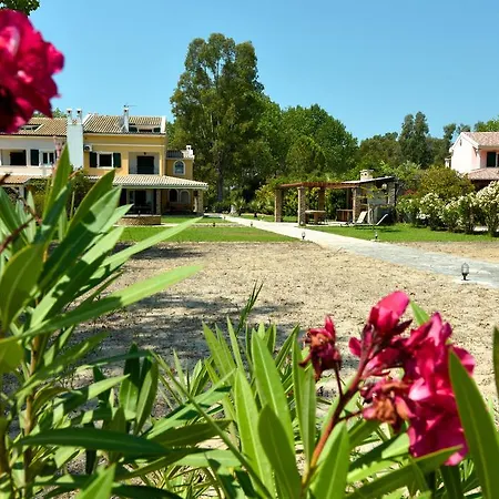 Antonia Beachfront Vakantiehuis *